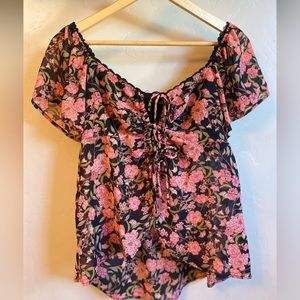 Front tie baby doll floral shirt